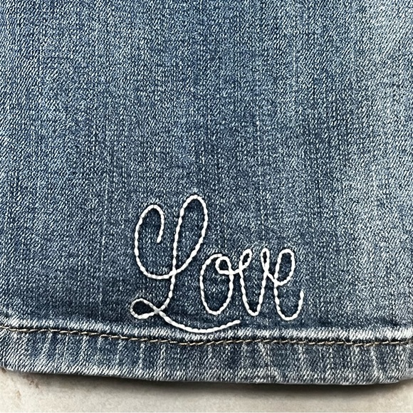 Torrid Girlfriend Embroidered Ankle Jeans Size 14R - Picture 5 of 8